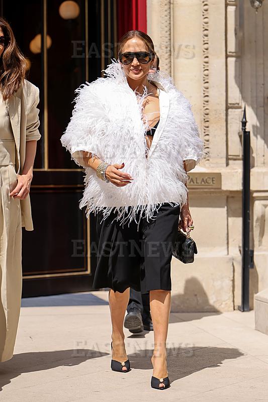 Celebrity Sightings - Paris Fashion Week - Haute Couture Spring/Summer 2026/2027