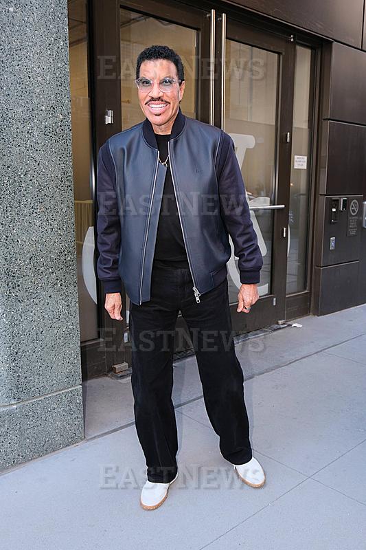 Andrew McCarthy at  ABC Studios