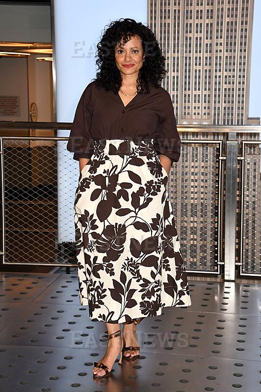 Judy Reyes visits the Empire State Building